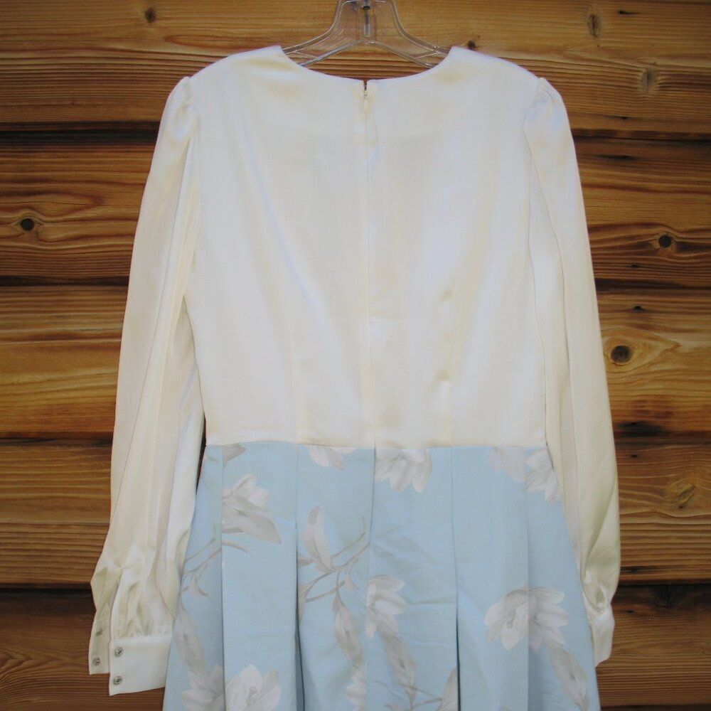 Sachin + Babi Zoe Blue White Floral Gown Dress Size 6 No Belt - Picture 11 of 14